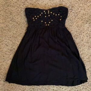 Black Roxy strapless dress